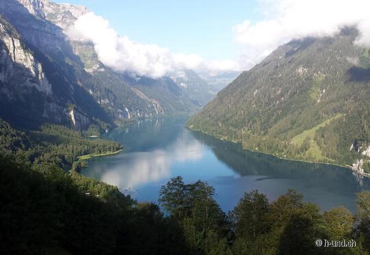 Round hike Glarus - Klöntalersee
